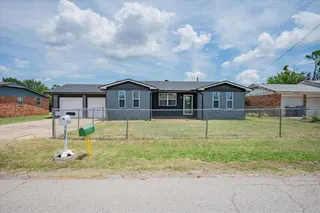 Sold home at 119 Windsor Road