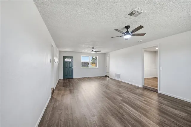 Photo 6 — 119 Windsor Road, Chickasha, OK 73018