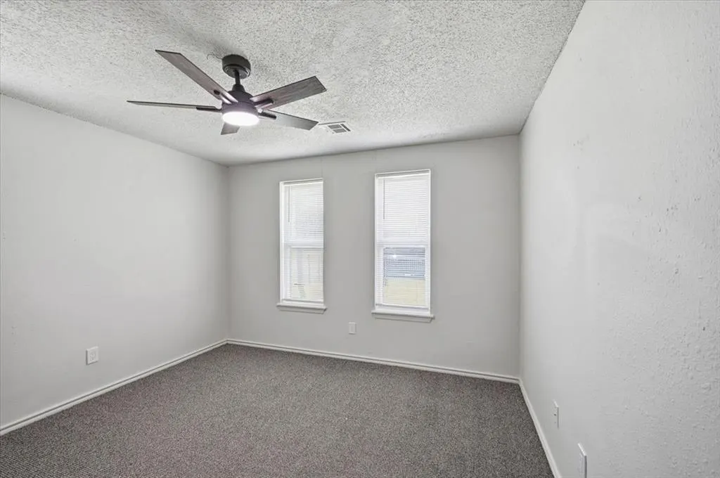 Photo 15 — 119 Windsor Road, Chickasha, OK 73018