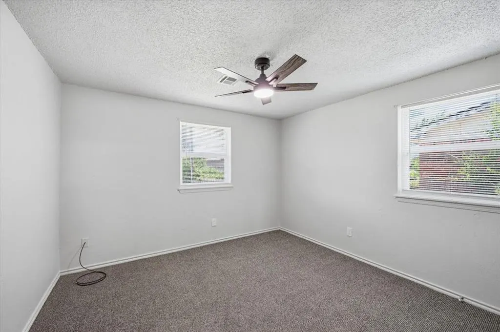 Photo 20 — 119 Windsor Road, Chickasha, OK 73018