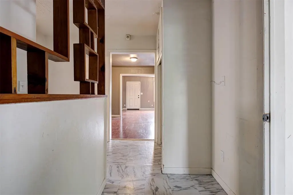 Photo 15 — 528 SW 48th Street, Oklahoma City, OK 73109