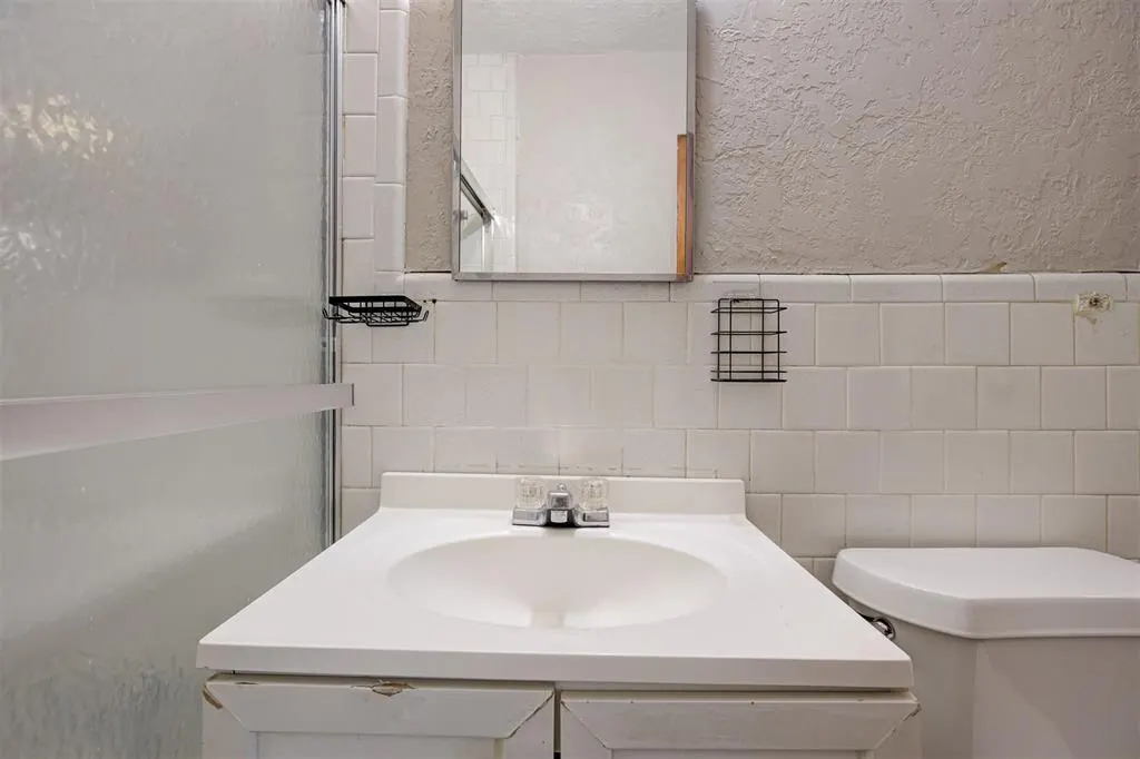 Photo 32 — 528 SW 48th Street, Oklahoma City, OK 73109