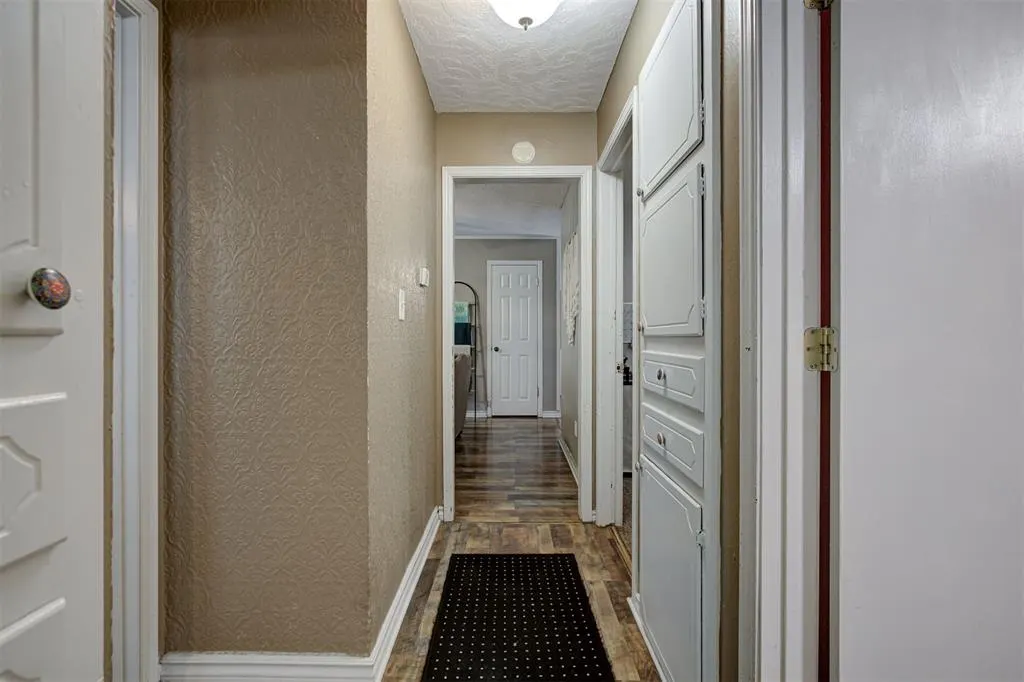 Photo 29 — 125 SW 11th Street, Moore, OK 73160