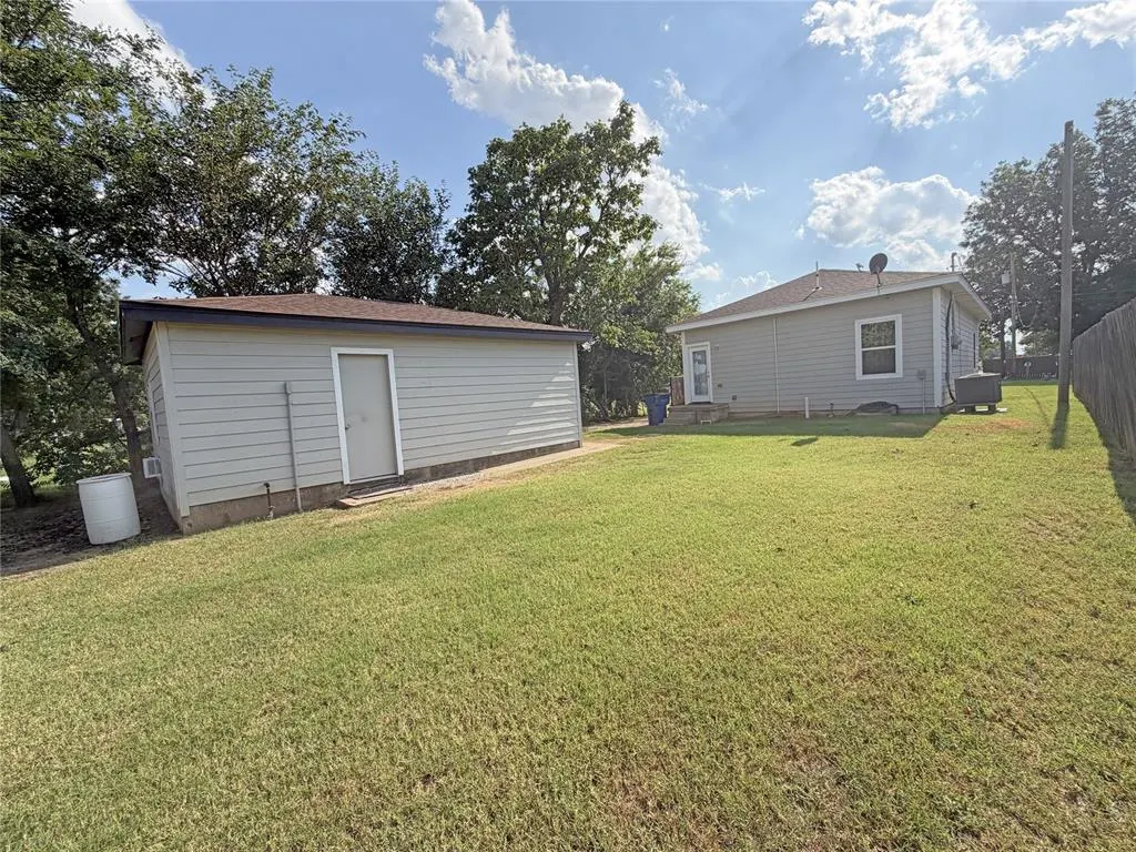 Photo 20 — 522 S Wilson Avenue, El Reno, OK 73036