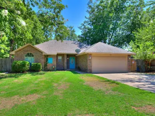 Sold home at 224 E Forster Lane