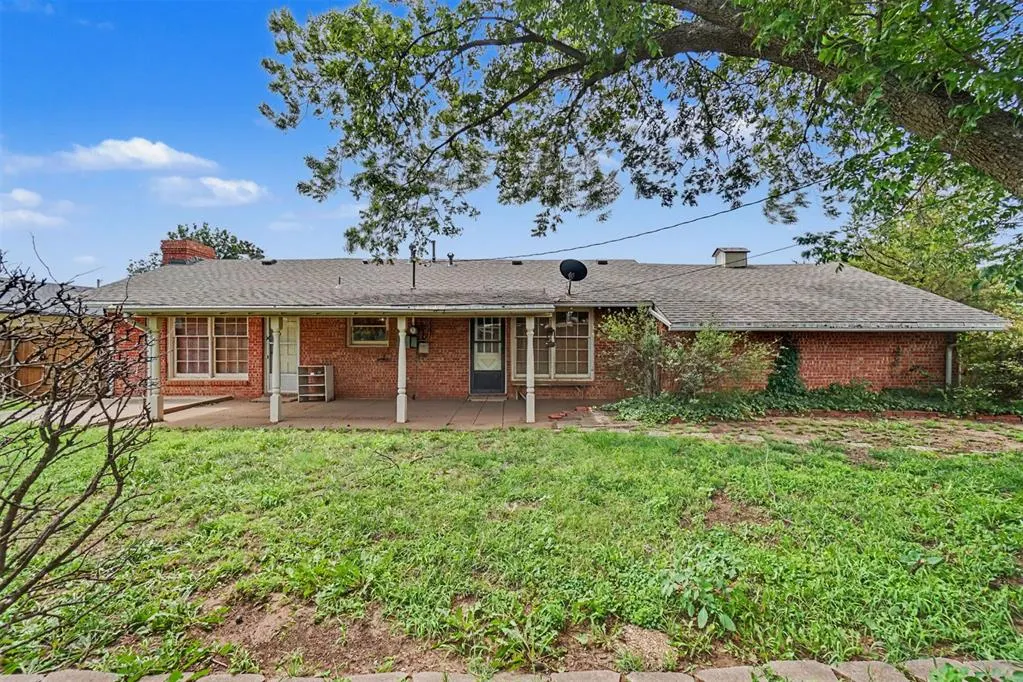 Photo 41 — 101 E Dogwood Street, Hobart, OK 73651