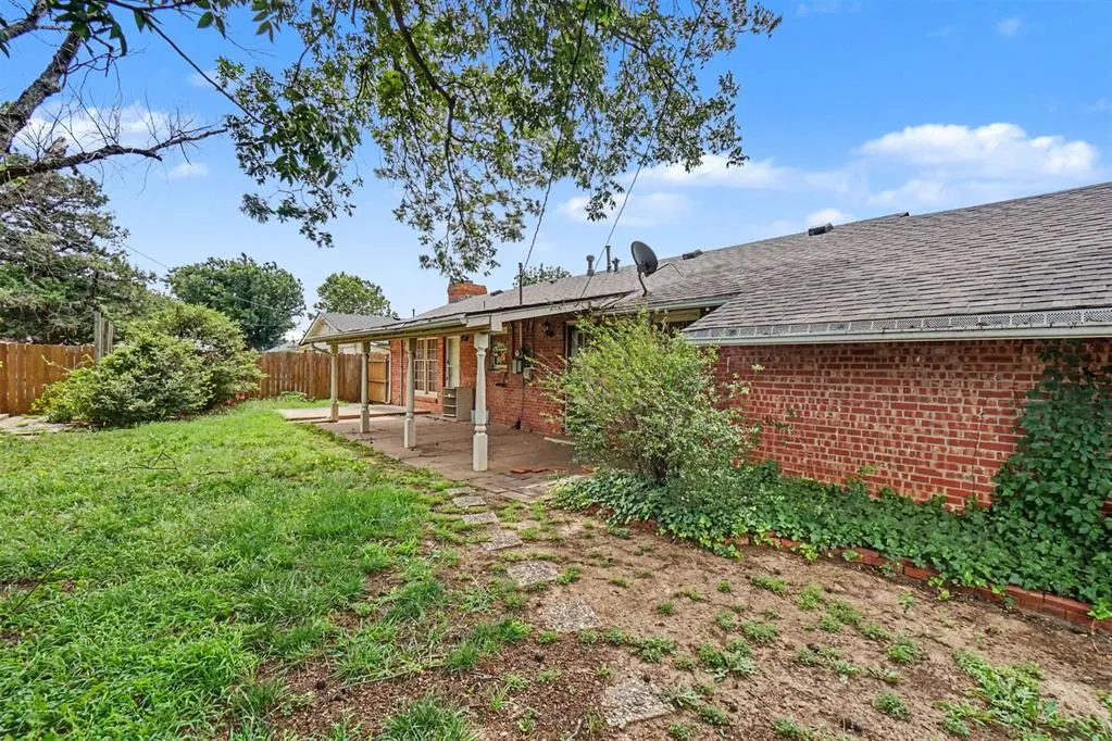 Photo 43 — 101 E Dogwood Street, Hobart, OK 73651