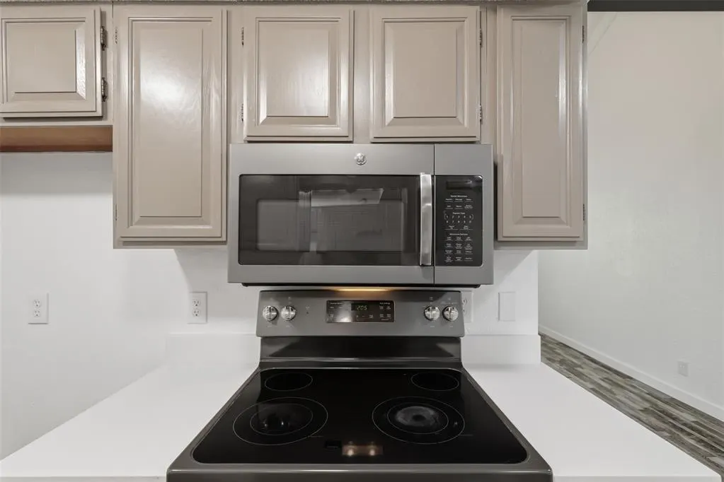 Photo 12 — 11140 Stratford Drive 605, Oklahoma City, OK 73120