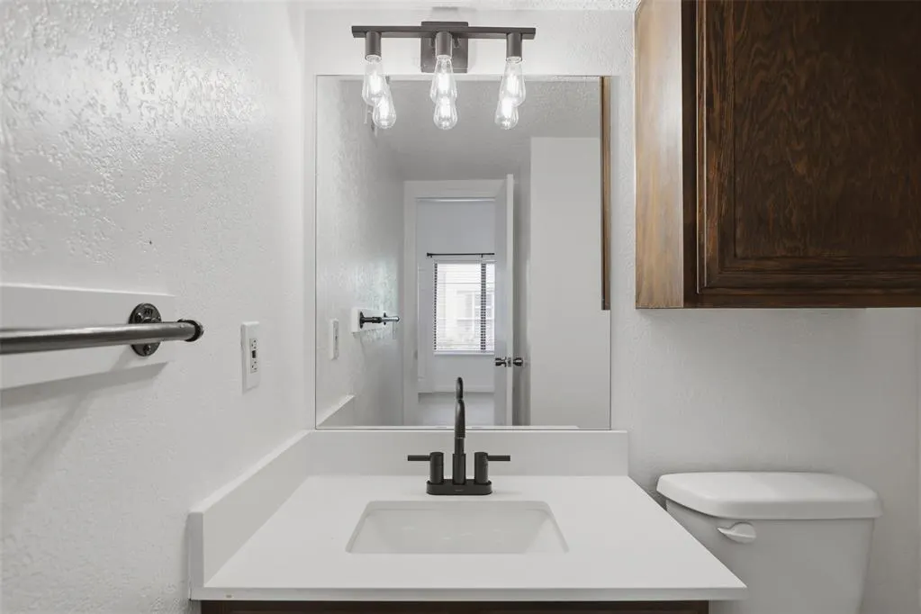 Photo 17 — 11140 Stratford Drive 605, Oklahoma City, OK 73120
