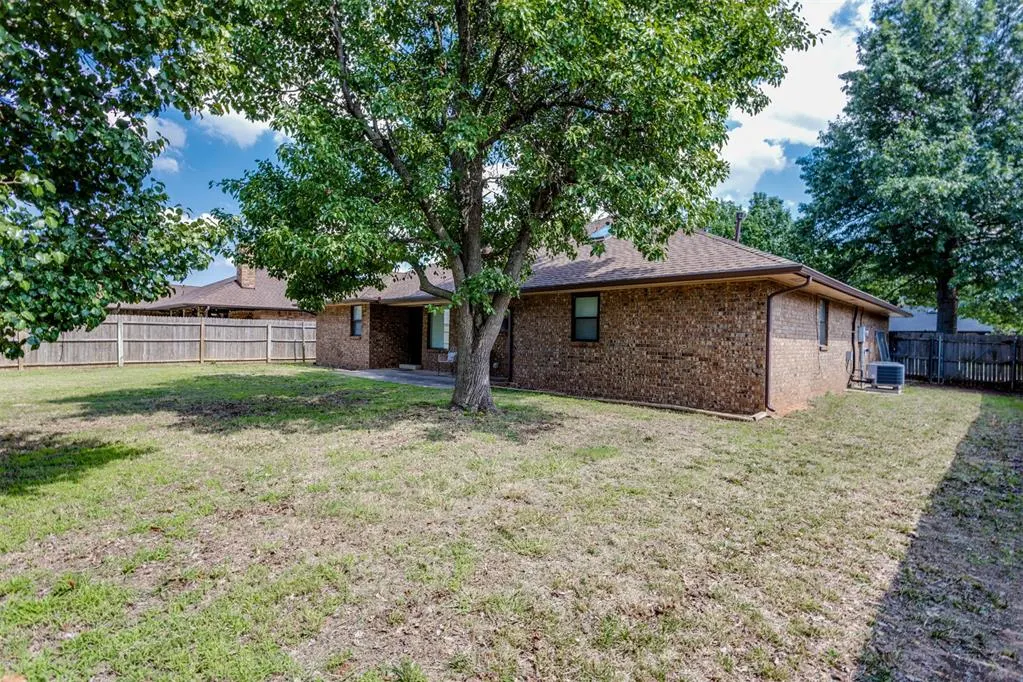 Photo 46 — 1305 Sylvan Sand Avenue, Yukon, OK 73099