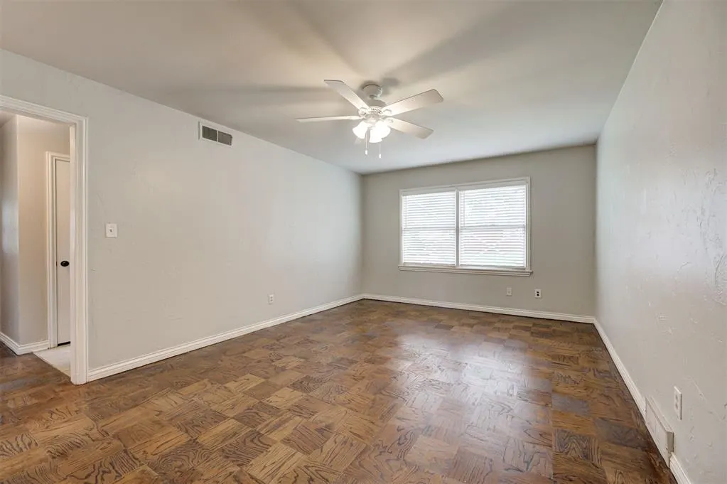 Photo 5 — 2605 Keats Place, Oklahoma City, OK 73120