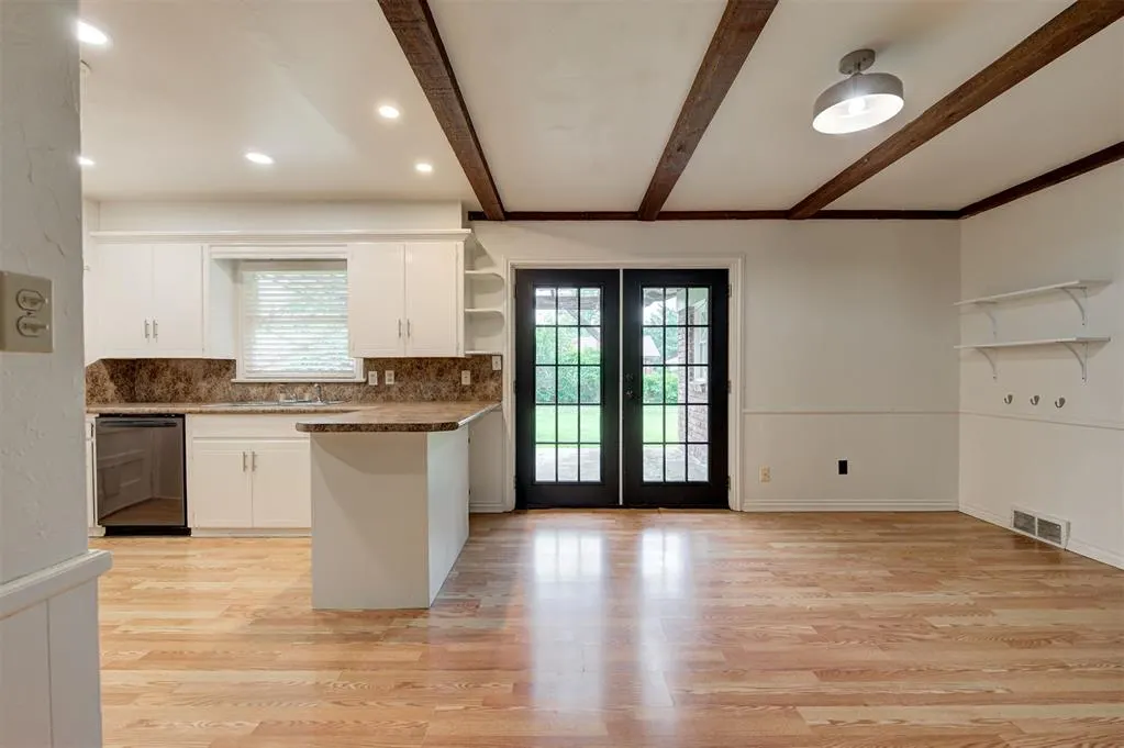 Photo 8 — 2605 Keats Place, Oklahoma City, OK 73120