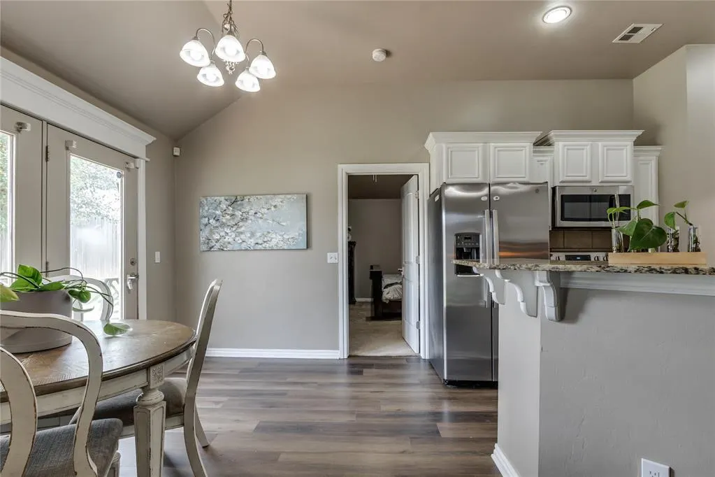 Photo 8 — 700 Dana Drive, Yukon, OK 73099