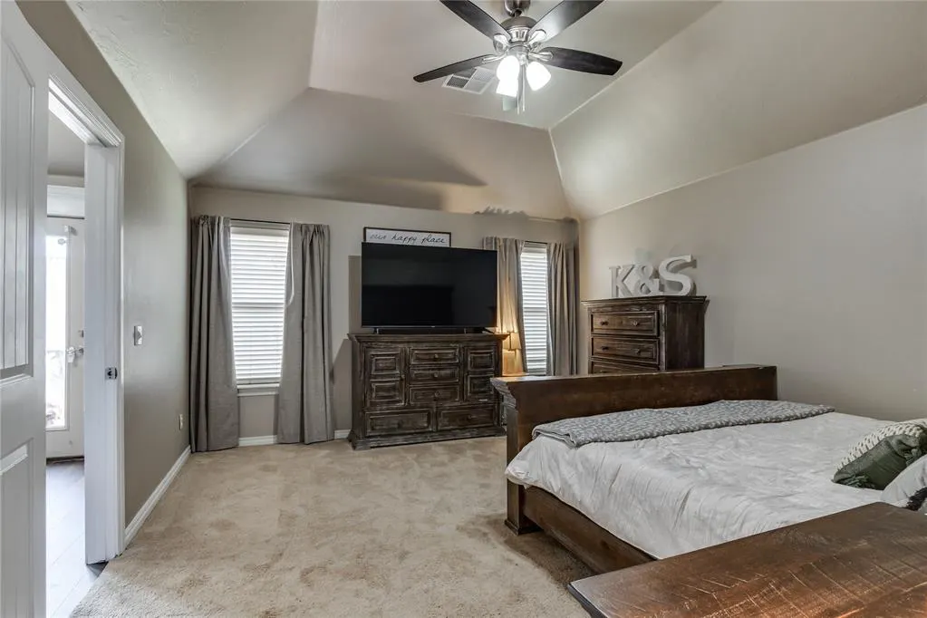 Photo 19 — 700 Dana Drive, Yukon, OK 73099