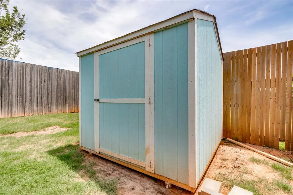 Photo 34 — 700 Dana Drive, Yukon, OK 73099