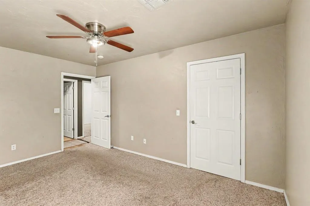 Photo 13 — 12288 SW 11th Street, Yukon, OK 73099