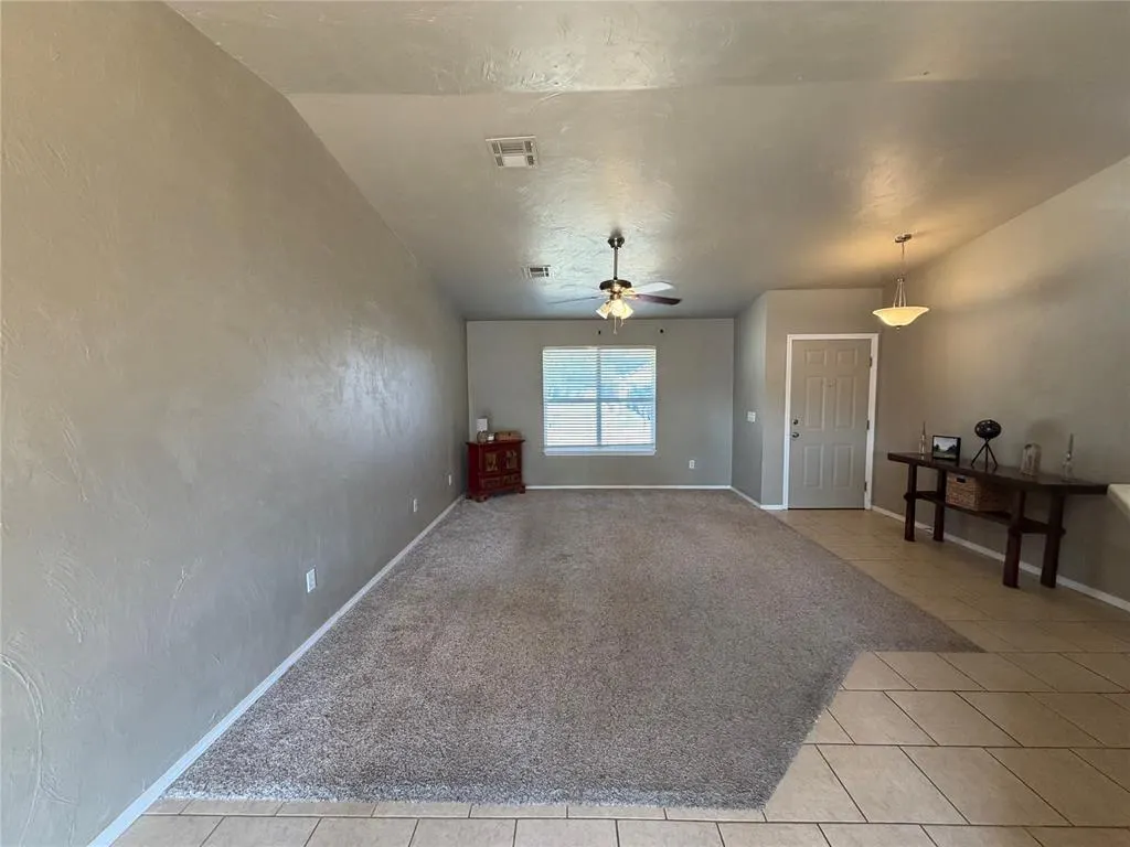 Photo 4 — 12288 SW 11th Street, Yukon, OK 73099