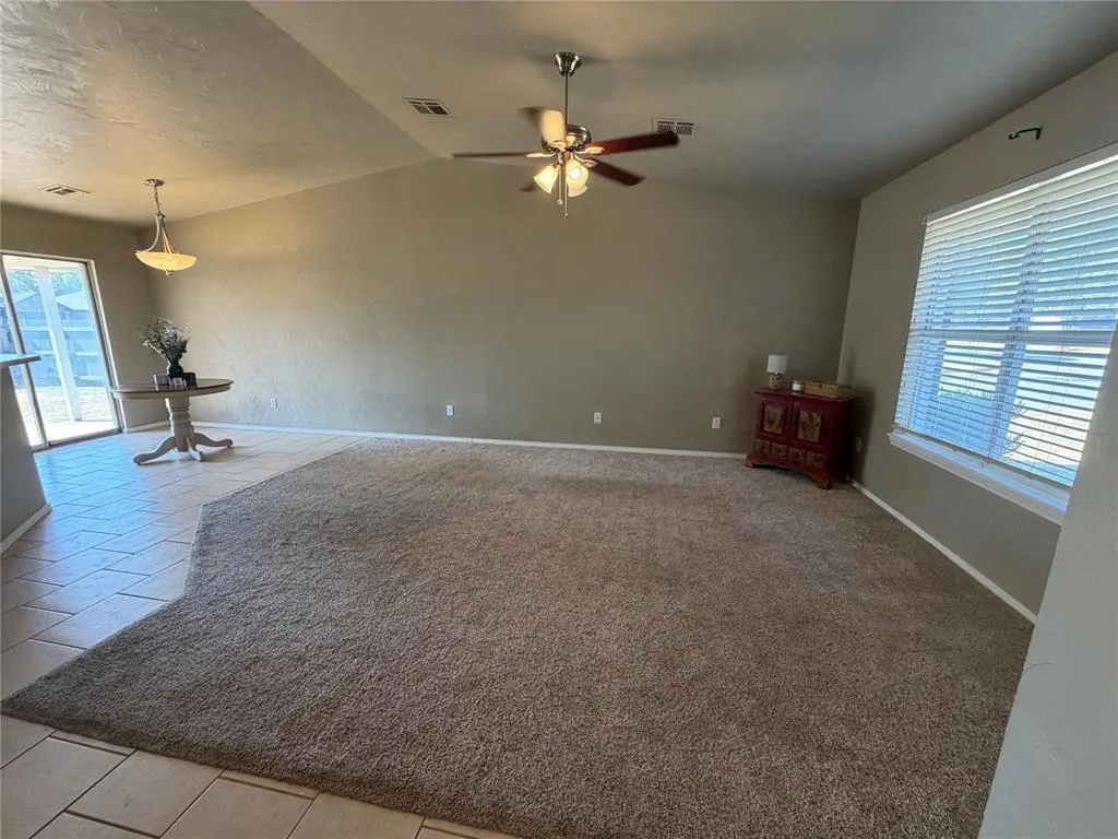 Photo 6 — 12288 SW 11th Street, Yukon, OK 73099