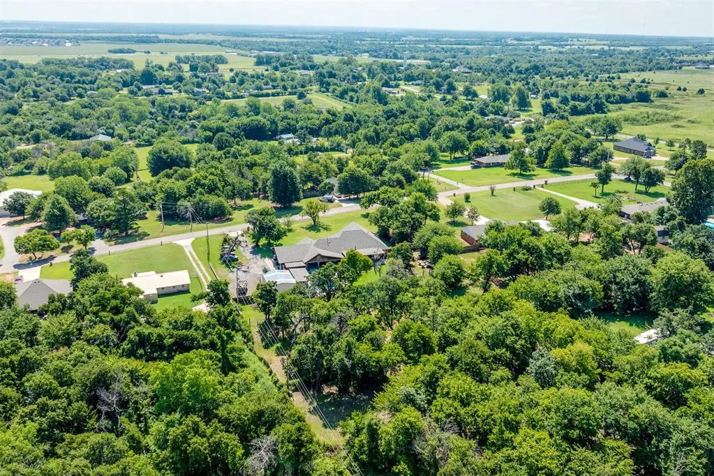 Photo 49 — 1901 S Country Club Road, Newcastle, OK 73065