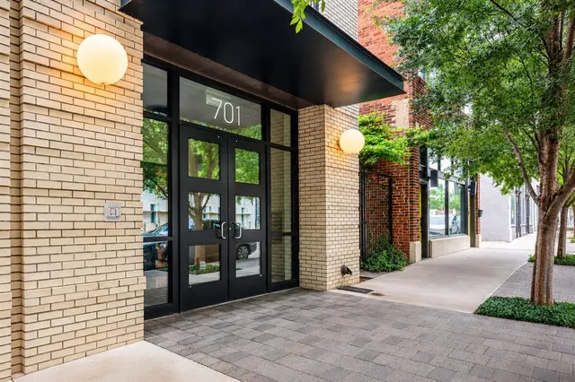 Photo 2 — 701 N Hudson Avenue 304, Oklahoma City, OK 73102