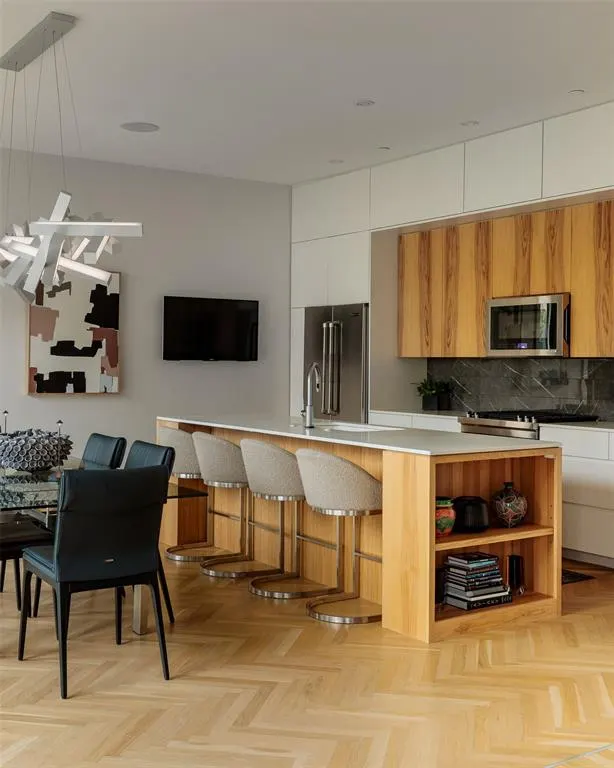 Photo 5 — 701 N Hudson Avenue 304, Oklahoma City, OK 73102
