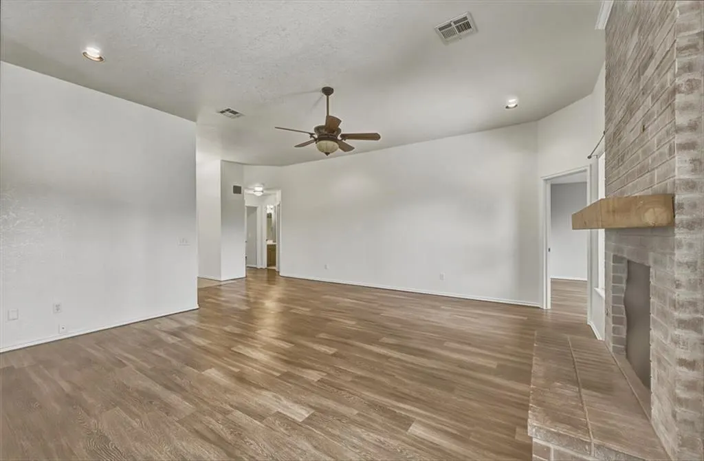 Photo 11 — 2813 E Lake Drive, Norman, OK 73071