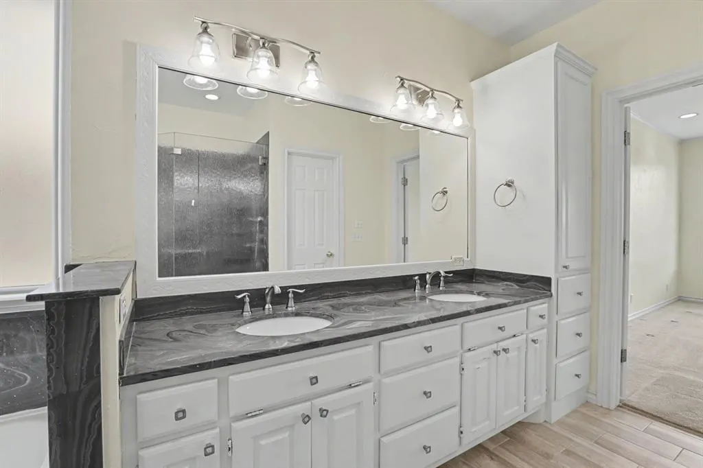 Photo 15 — 4104 Ainsley Court, Edmond, OK 73034