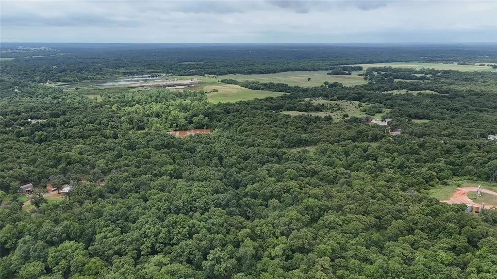 Photo 2 — 23 Trigger Drive, Norman, OK 74873