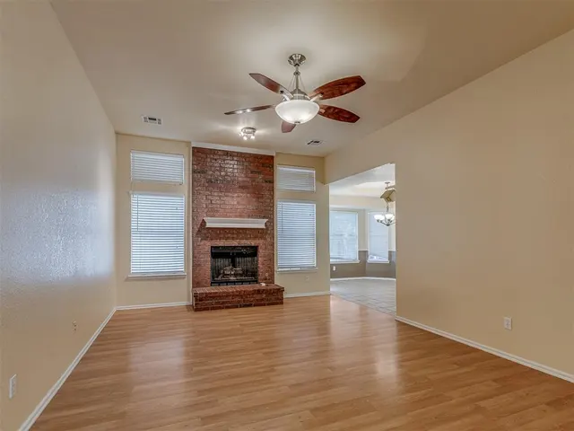 Photo 6 — 2904 Canyon Oaks Court, Norman, OK 73071