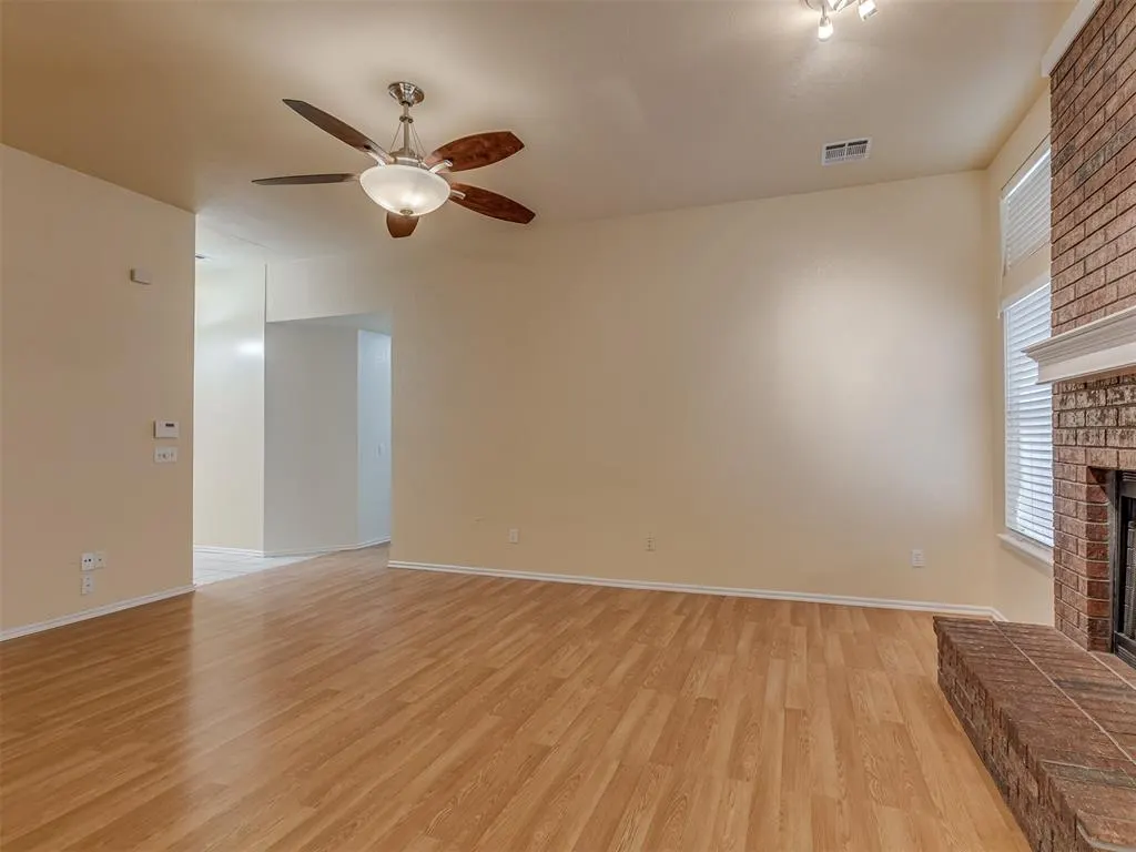 Photo 8 — 2904 Canyon Oaks Court, Norman, OK 73071