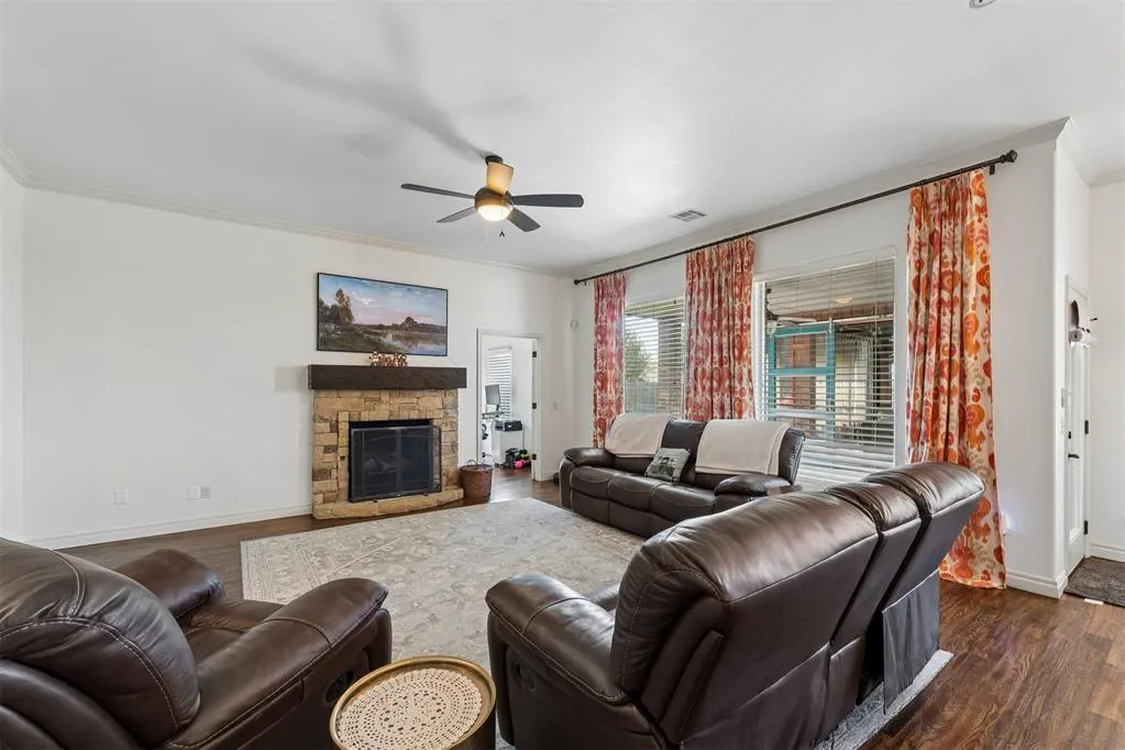 Photo 8 — 10912 SW 21st Street, Yukon, OK 73099