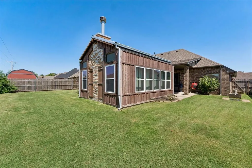 Photo 41 — 10912 SW 21st Street, Yukon, OK 73099