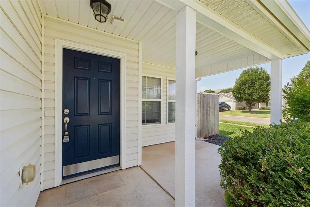 Photo 3 — 1828 NW 147th Street, Edmond, OK 73013