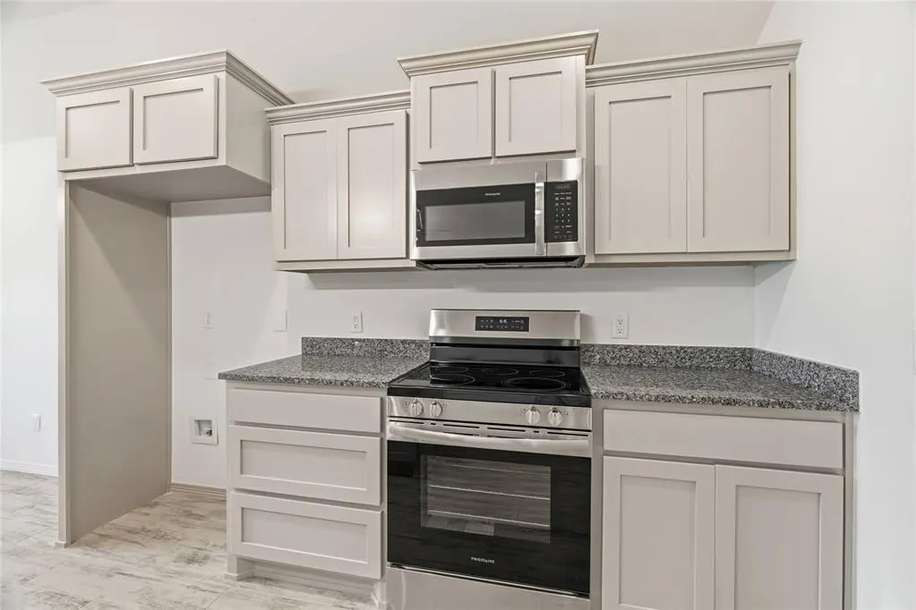 Photo 11 — 4680 Lincoln Landing, Harrah, OK 73045