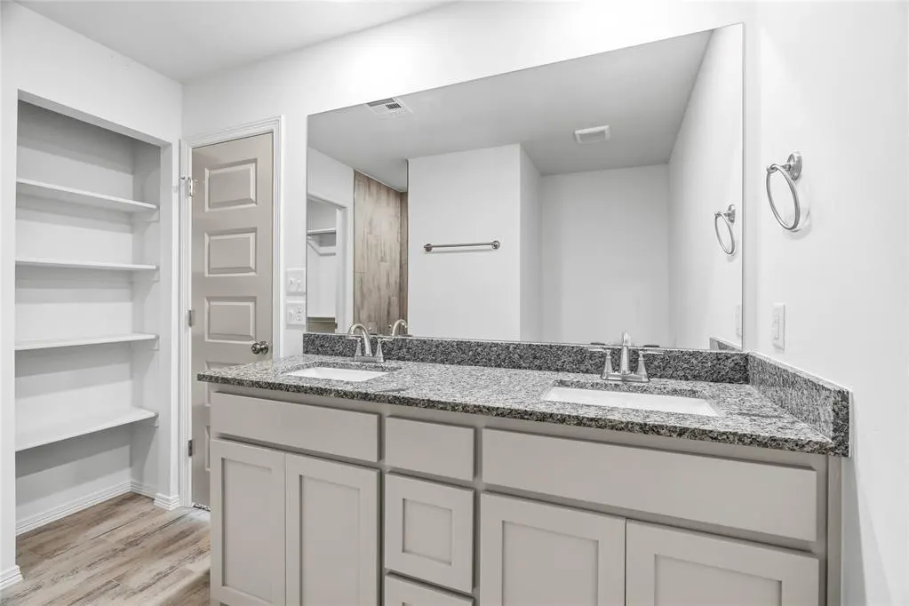 Photo 18 — 4680 Lincoln Landing, Harrah, OK 73045