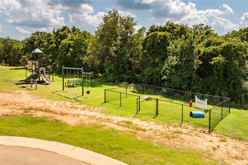 Photo 35 — 4680 Lincoln Landing, Harrah, OK 73045