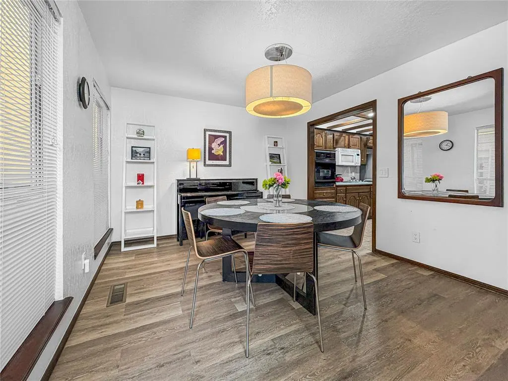 Photo 13 — 401 Timberwind Road, Edmond, OK 73034