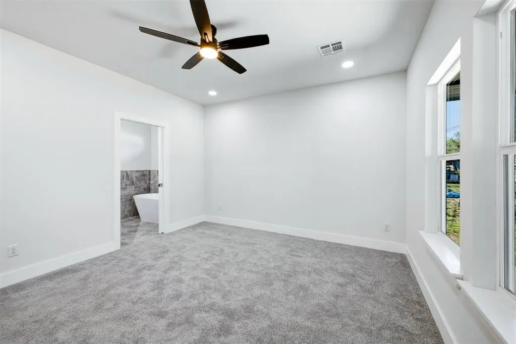 Photo 17 — 913 SE 43rd Street, Oklahoma City, OK 73129