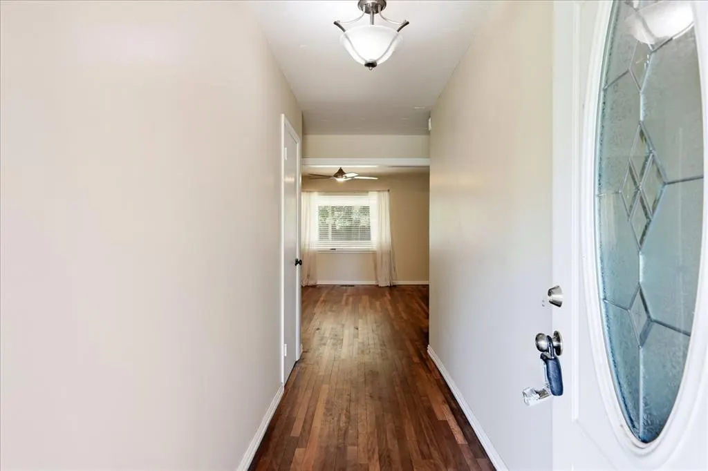 Photo 3 — 3108 Lakeside Drive, Oklahoma City, OK 73120