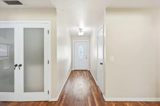 Photo 6 — 3108 Lakeside Drive, Oklahoma City, OK 73120