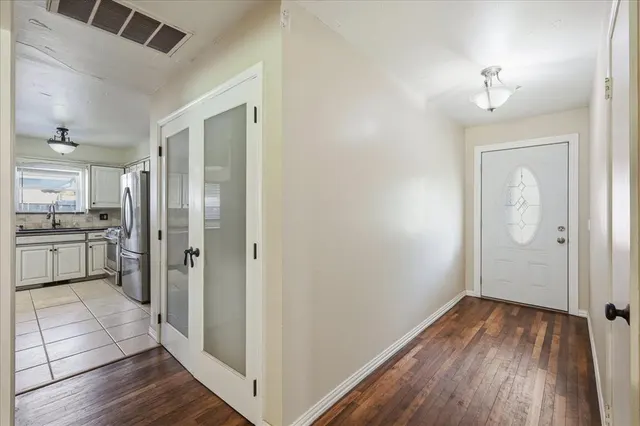 Photo 8 — 3108 Lakeside Drive, Oklahoma City, OK 73120