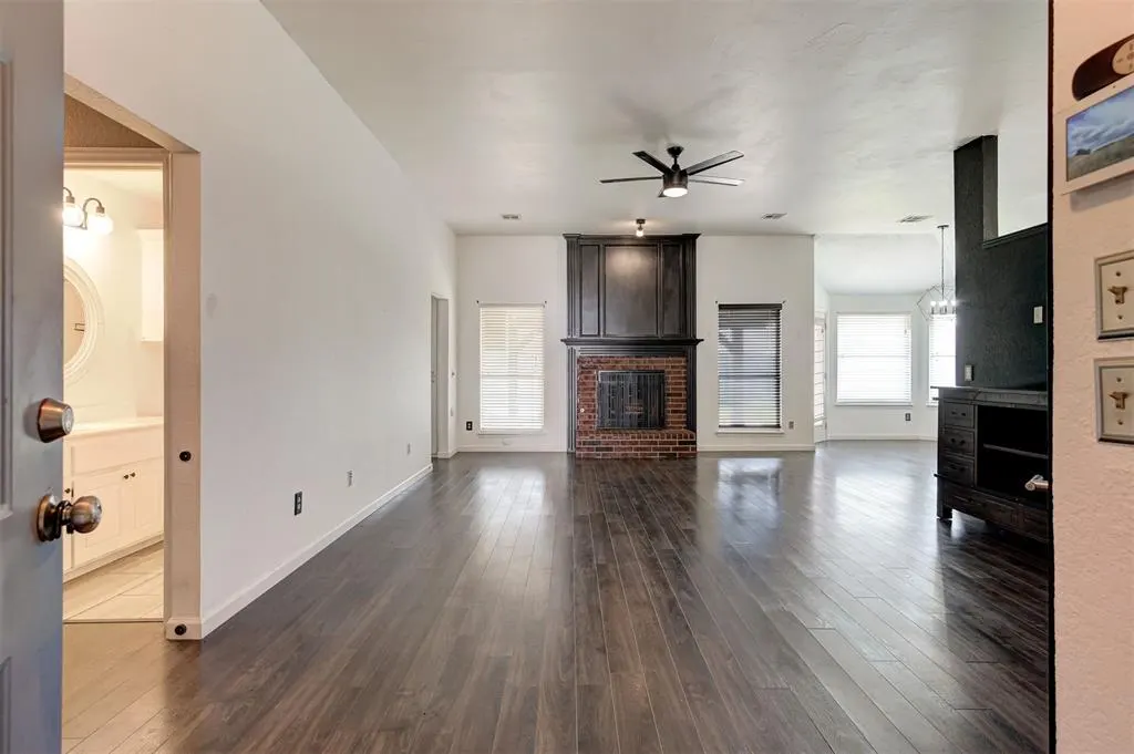 Photo 6 — 13008 Willowcrest Lane, Oklahoma City, OK 73170