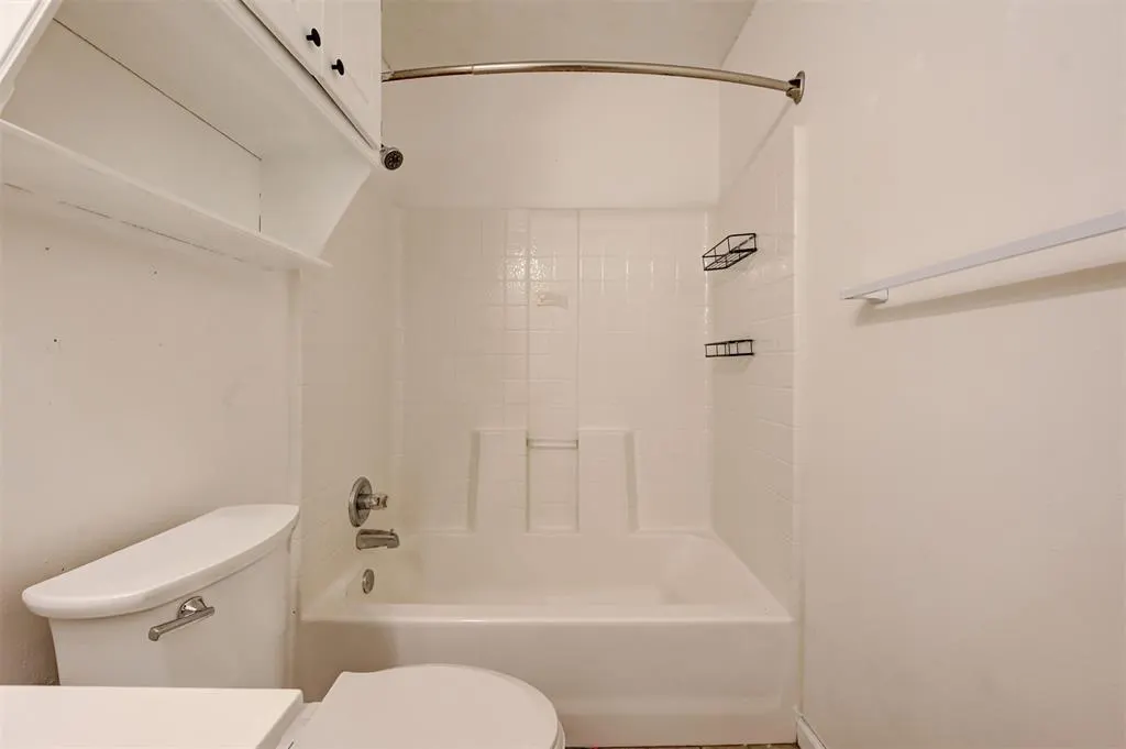 Photo 33 — 13008 Willowcrest Lane, Oklahoma City, OK 73170