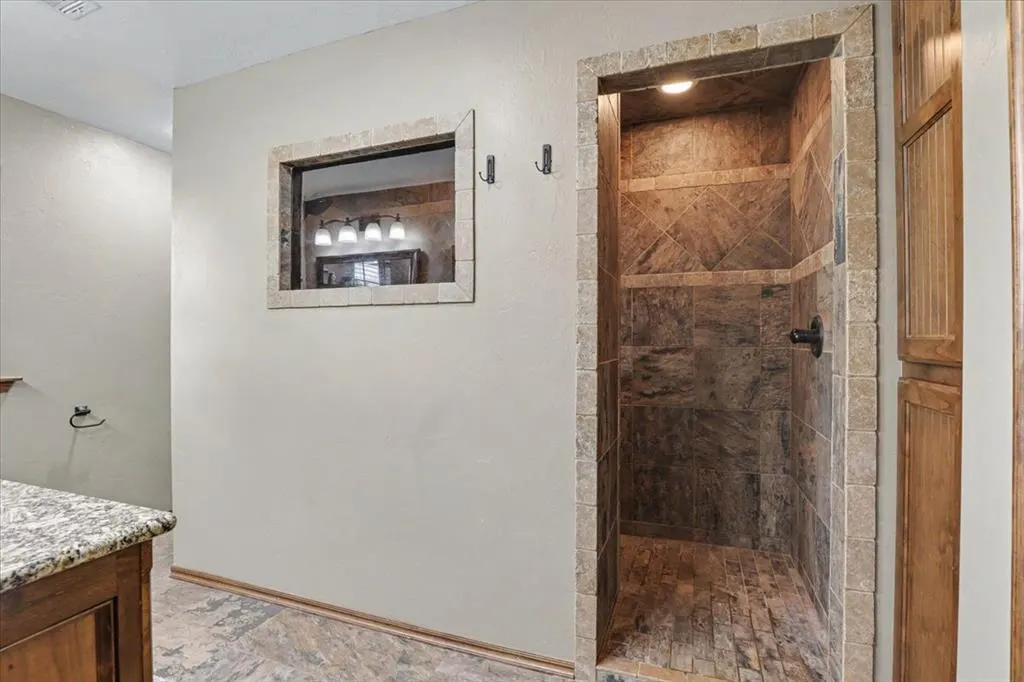 Photo 19 — 6122 Kitty Hawk Road, Blanchard, OK 73010