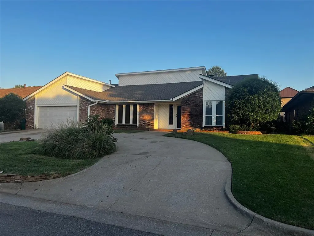 Front exterior — 7230 NW 105th Terrace, Oklahoma City, OK 73162