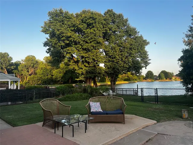 Photo 4 — 7230 NW 105th Terrace, Oklahoma City, OK 73162