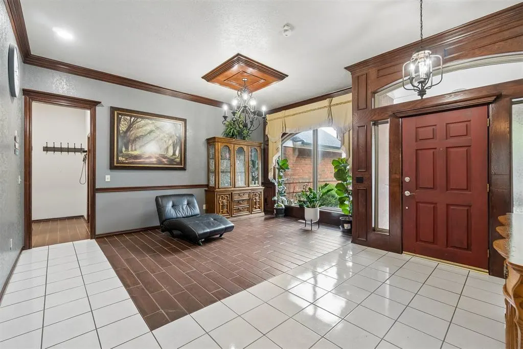 Photo 2 — 11409 Pinewick Drive, Oklahoma City, OK 73162