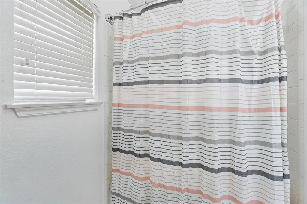 Photo 36 — 11409 Pinewick Drive, Oklahoma City, OK 73162