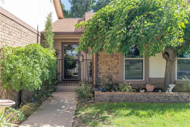 Photo 3 — 2513 SW 95th Street, Oklahoma City, OK 73159