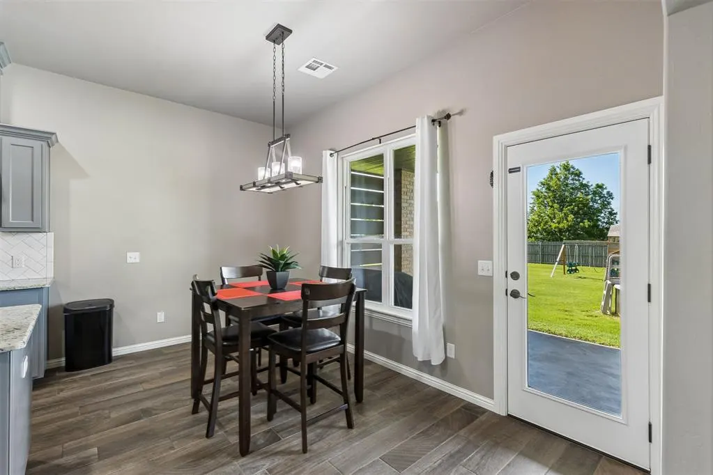 Photo 11 — 12616 SW 28th Street, Yukon, OK 73099